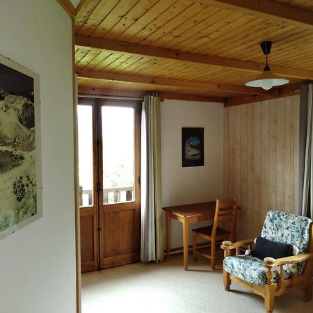 Le Vieux Chalet Bed & Breakfast Embrun Dış mekan fotoğraf